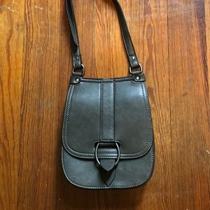 Simply Noelle cross shoulder satchel